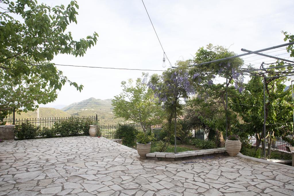 Villa Ilias Pinakokhorion Exteriör bild